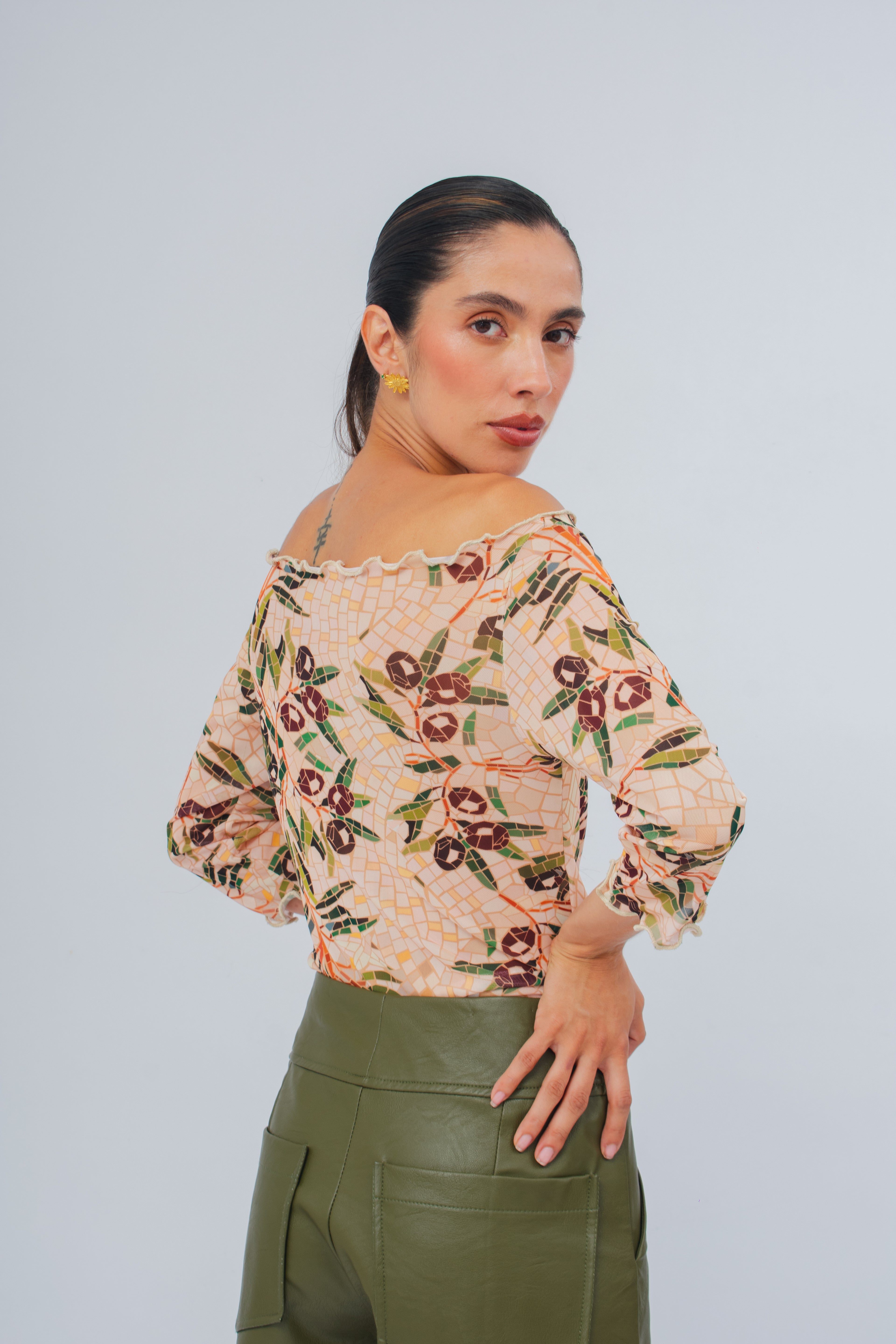 Blusa Mesh Olivas