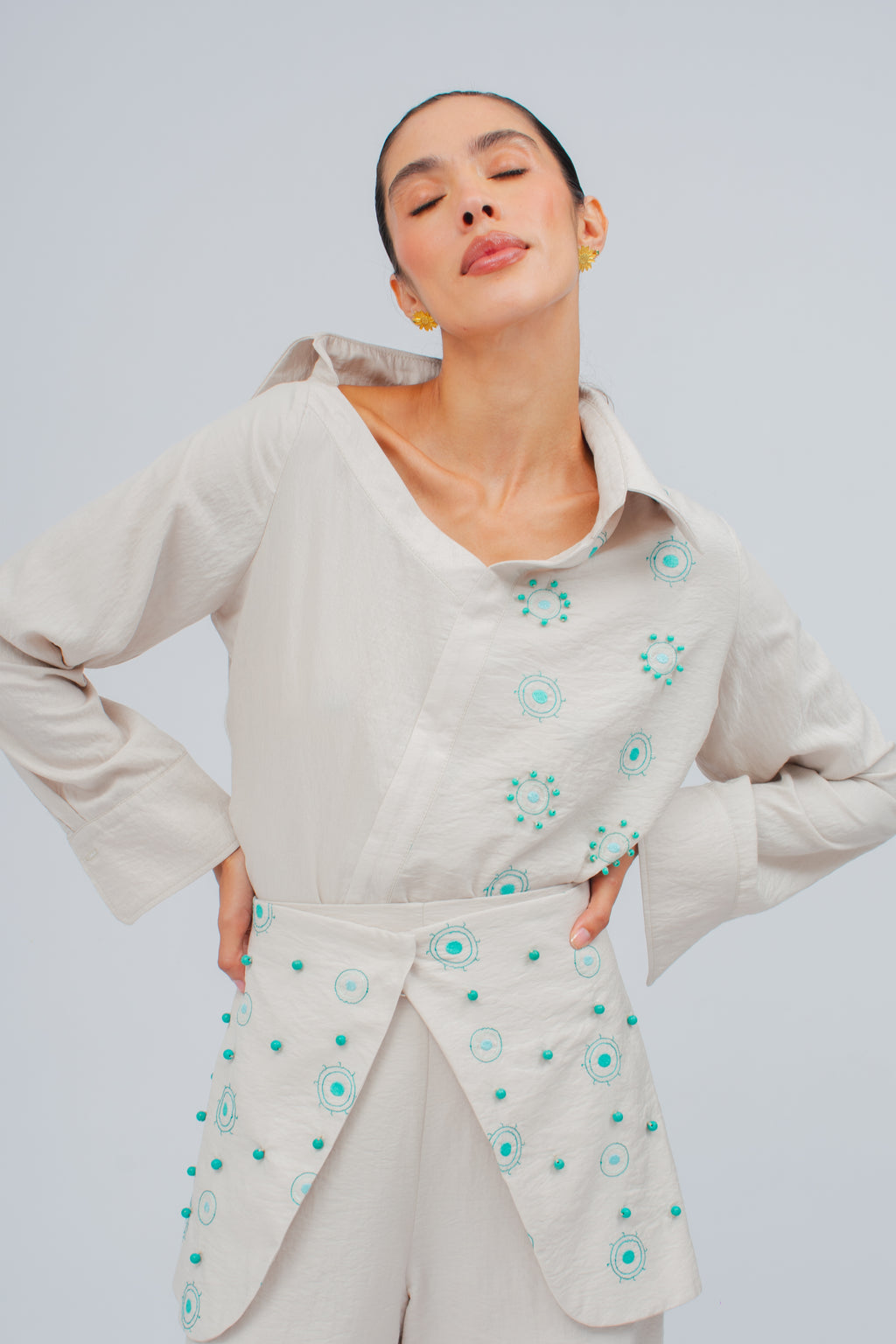 Camisa Asimetrica Soles Dots