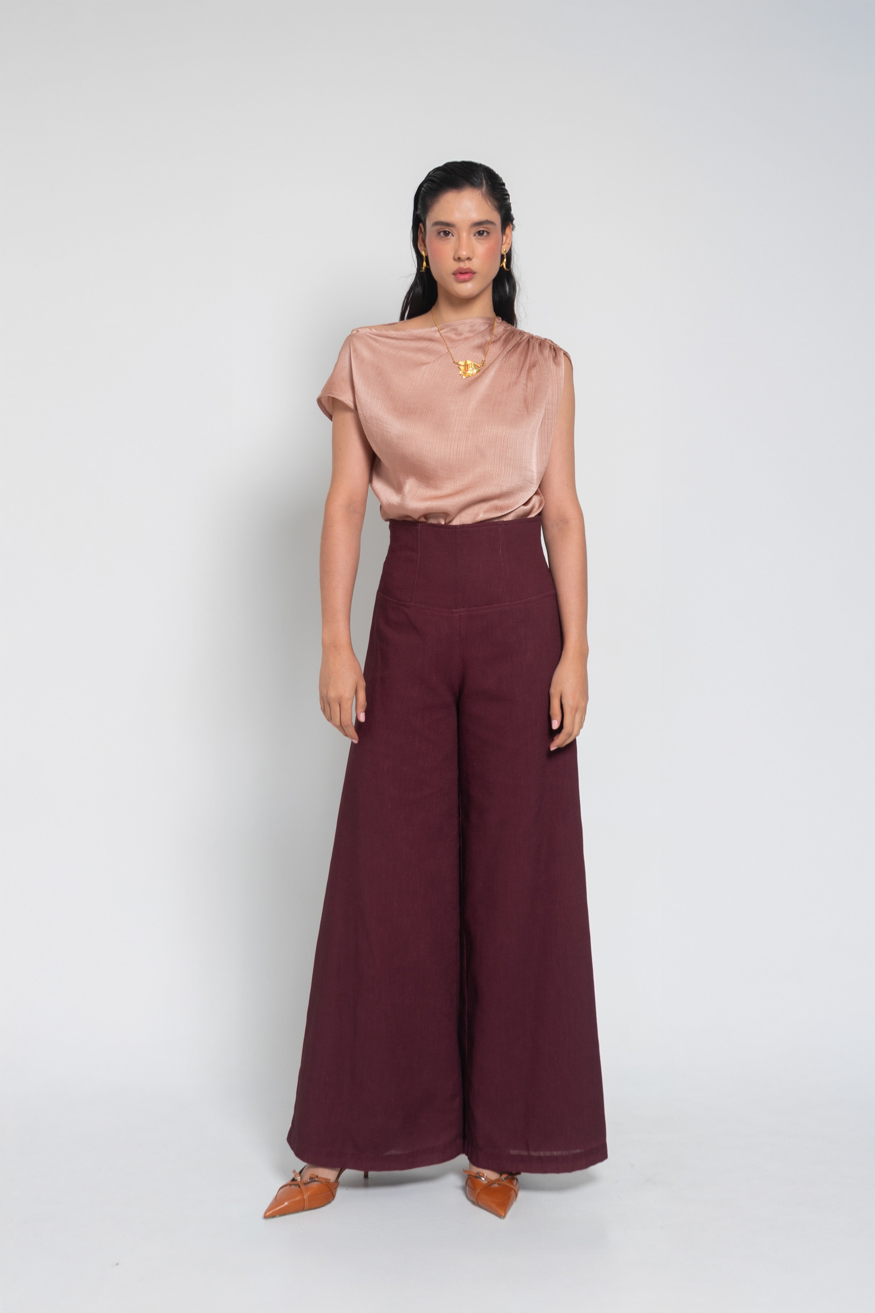 Blusa Asimétrica Moca